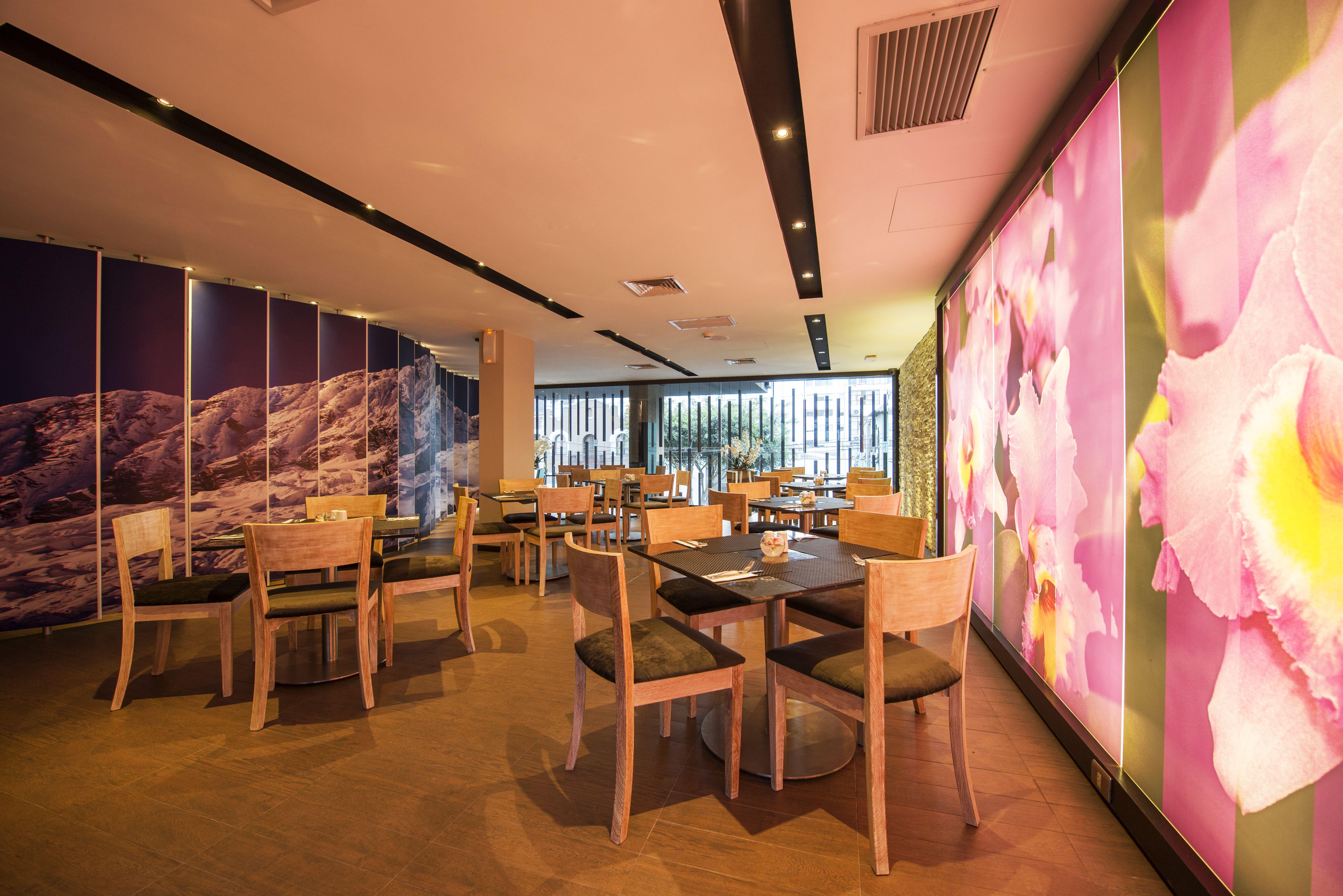 Arawi Miraflores Prime Hotel 4*